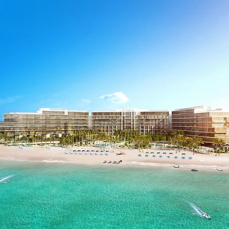 Th8 Palm Dubai Beach Resort, Vignette Collection By Ihg מראה חיצוני תמונה The Westin Maldives